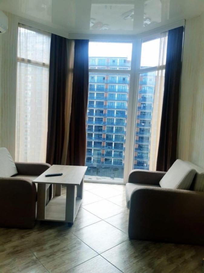 Hotel Batumi Inn Esterno foto